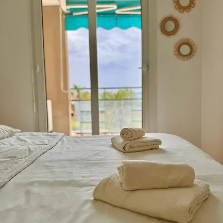 Bellissimo Appartamento Vistamare Antibes Exterior photo